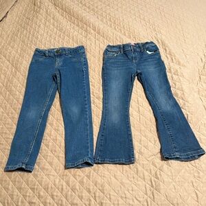 2 pairs Toddler Girls Jean Bundle Size 5